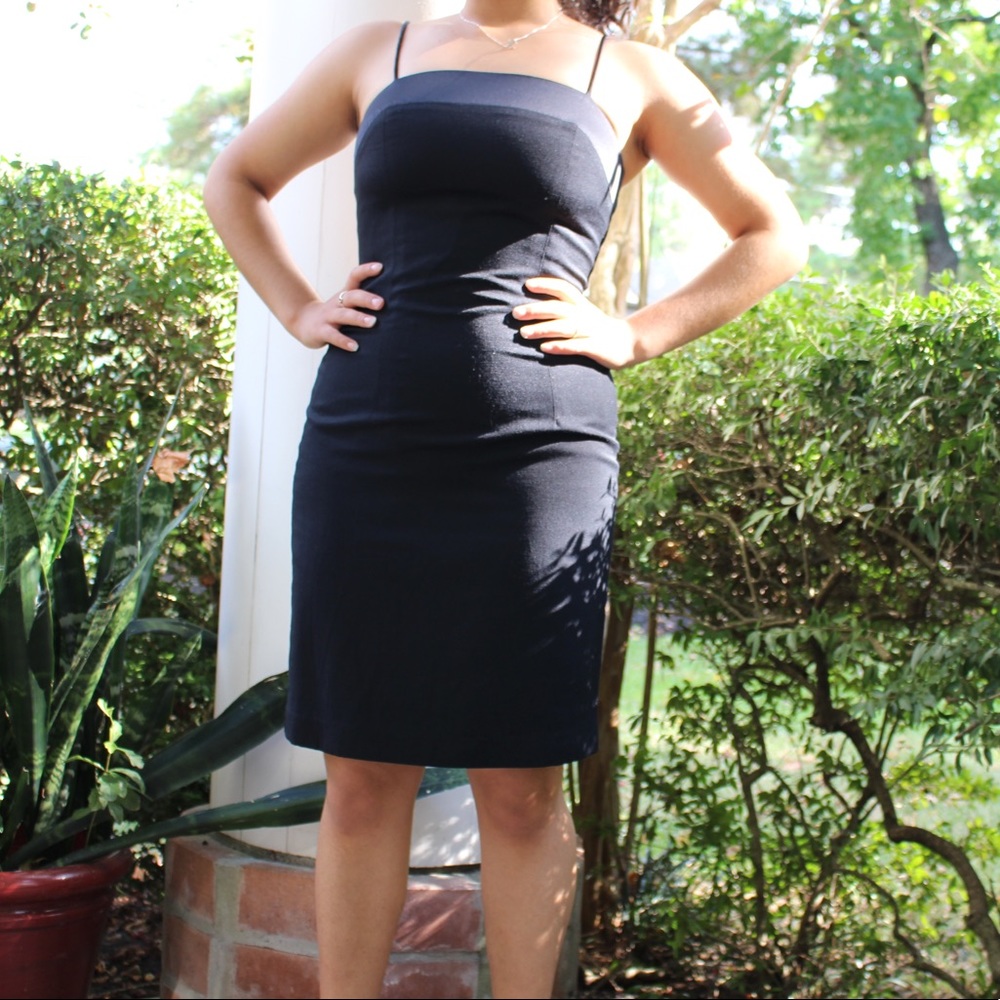 🌻Cute fitted black cocktail dress